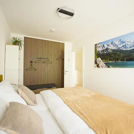 Vario-haus * Theresienfeld